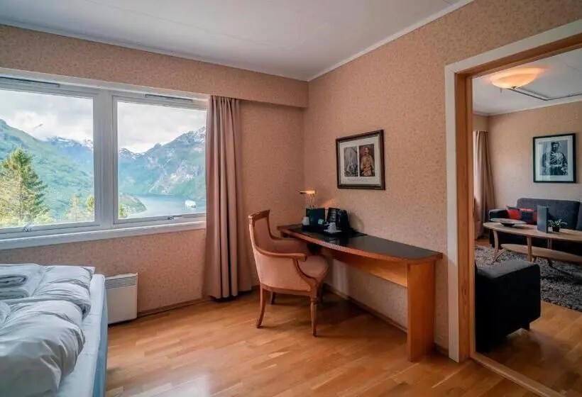 Superior-perhehuone, Utsikten By Classic Norway Hotels