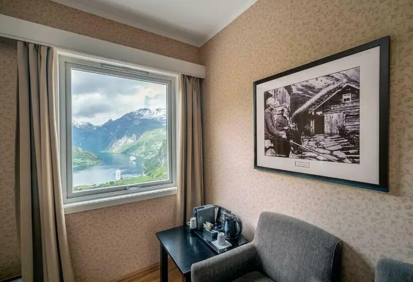 Standard Yhden Hengen Huone Näkymä, Utsikten By Classic Norway Hotels