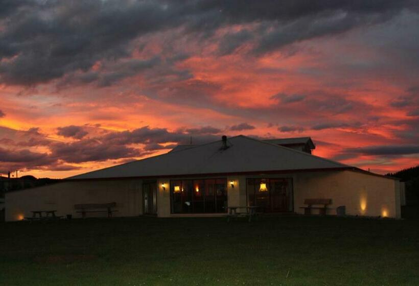 スタンダードルーム, Old Bones Lodge