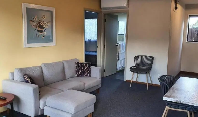Perhehuoneisto 2 Makuuhuonetta, Ashburton's Regency Motel