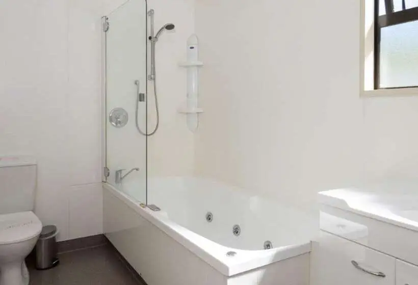 Executive-huoneisto 1 Makuuhuone, Ashburton's Regency Motel