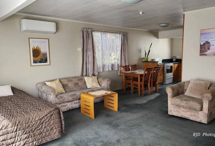 Executive-huoneisto 1 Makuuhuone, Ashburton's Regency Motel