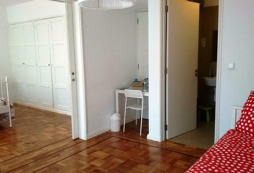 اتاق خانوادگی, 100 Contos