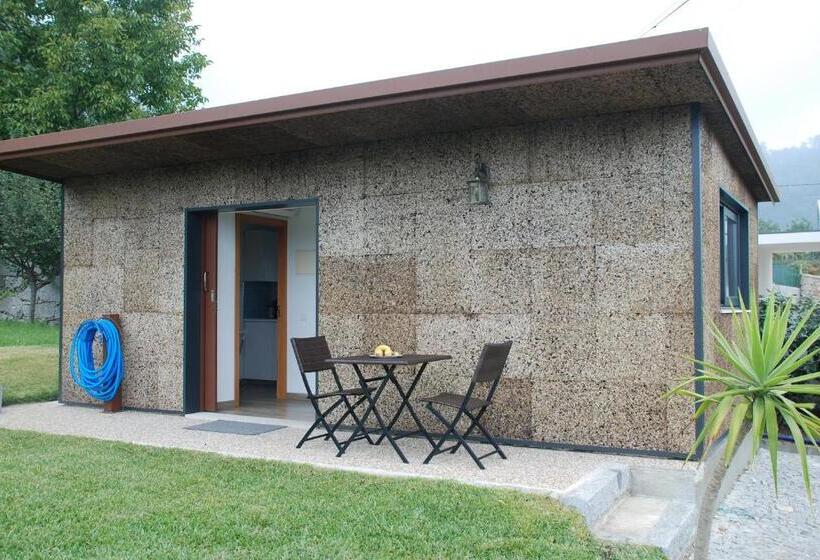 بانگلوی استاندارد, Quinta Pedras De Baixo