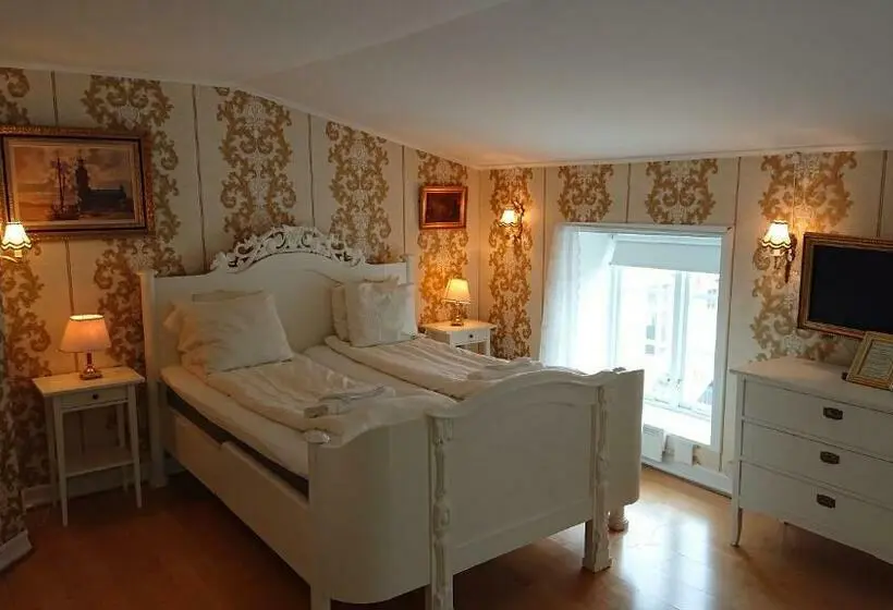 スーペリアールーム, Garvaregården Hotel , B&b Och Café