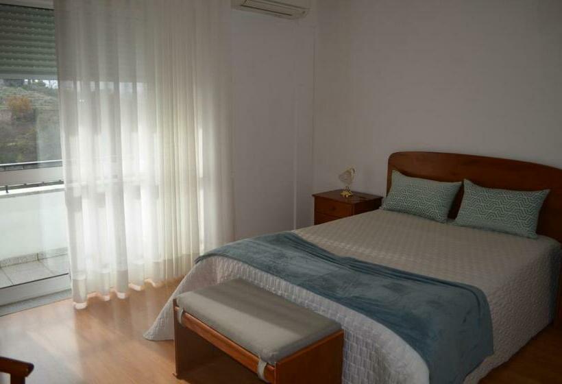 חדר סטנדרט, Marisol