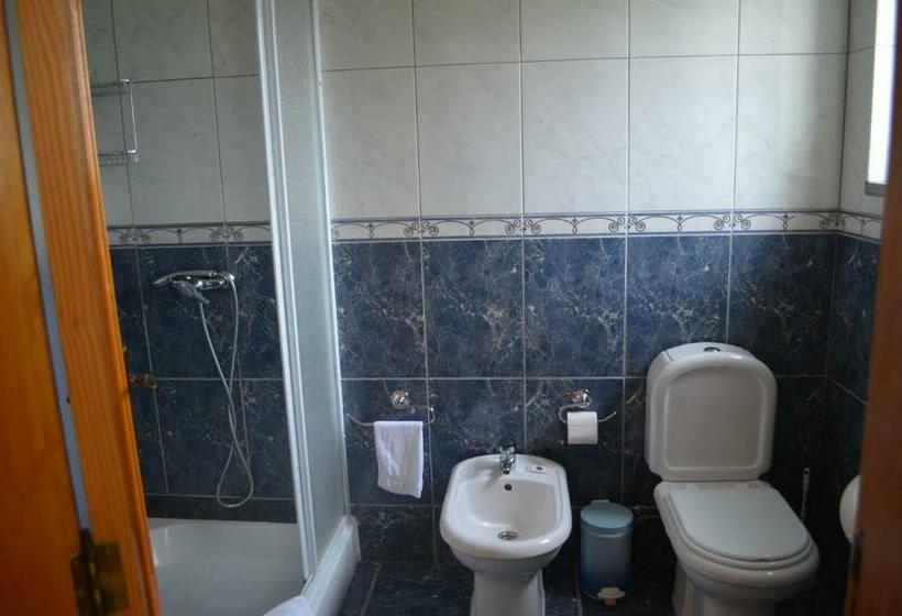 غرفة ديلوكس, Marisol