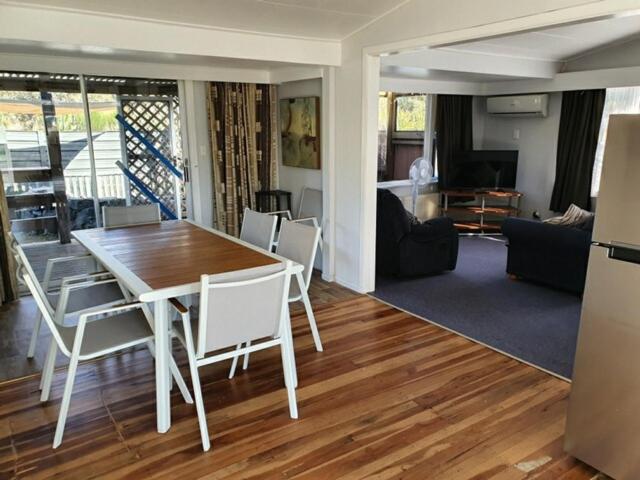 Шале 1 Спальня, Oasis Motel & Holiday Park Turangi