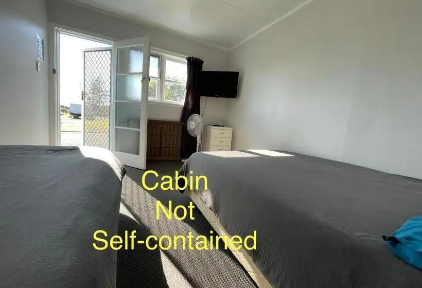 エコノミールーム, Oasis Motel & Holiday Park Turangi