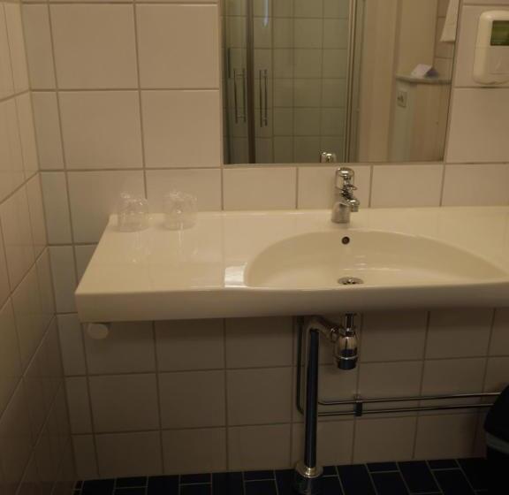 Номер Стандарт, Sankt Olof Hotell & Krog