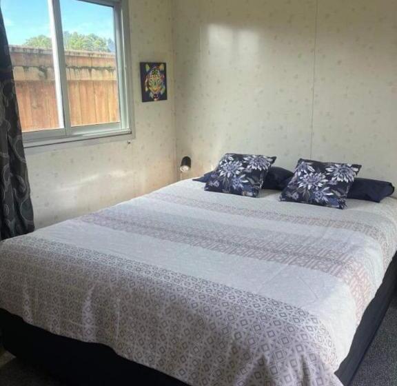 اتاق خانوادگی, Tripinn Motel & Share Accommodation