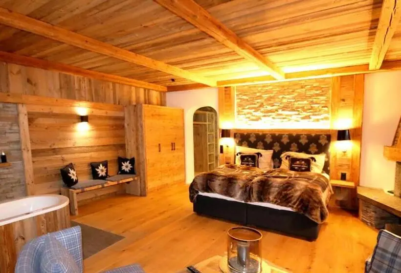 اتاق لوکس با بالکن, Amber Ski In/out Hotel & Spa