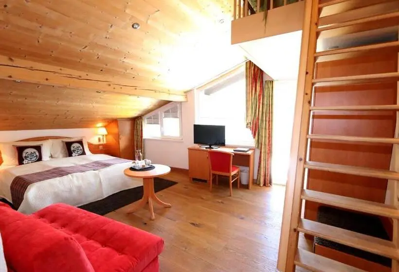اتاق خانوادگی, Amber Ski In/out Hotel & Spa