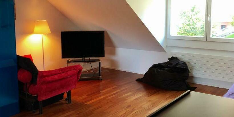 スーペリアールーム, B&b Tomsi