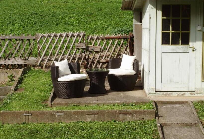 バス共有のスタンダードルーム, B&b Tomsi