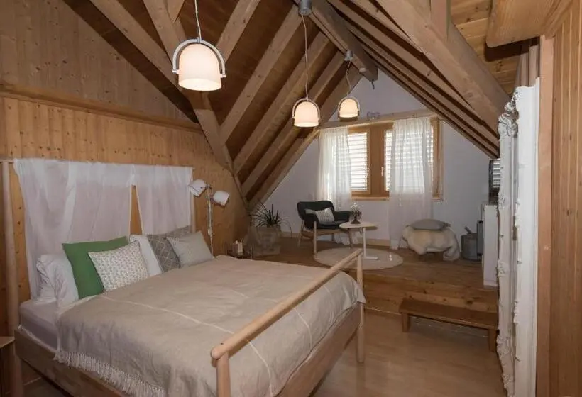 Standard-huone Jaettu Kylpyhuone, Bnb Alpenblick