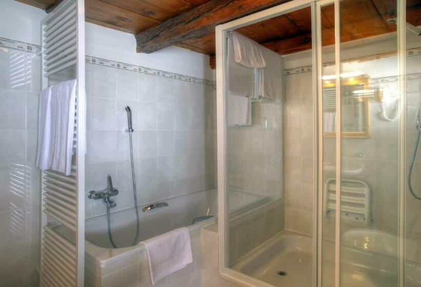 חדר דלוקס לארבעה, Locanda Orelli