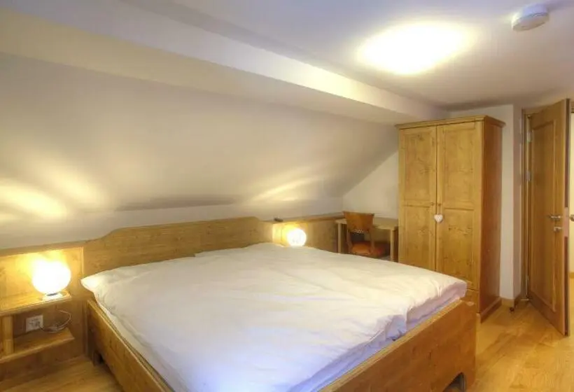 Standard-huone, Locanda Orelli
