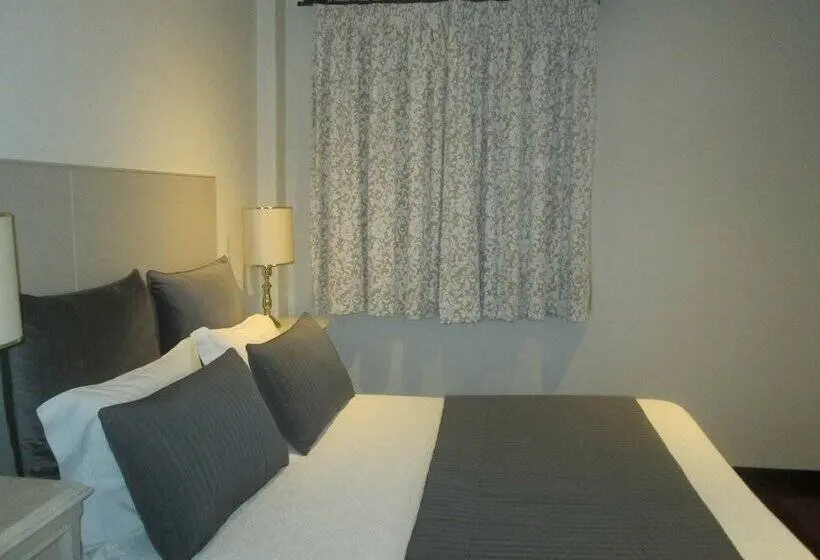 Standard Yhden Hengen Huone, Central Jardim
