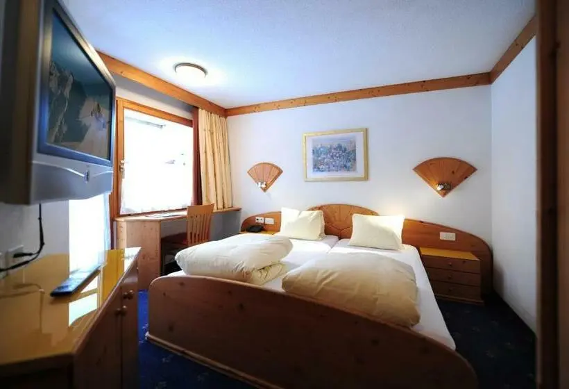 バルコニー付きスタンダードルーム, Country Wellnesshotel Bündnerhof