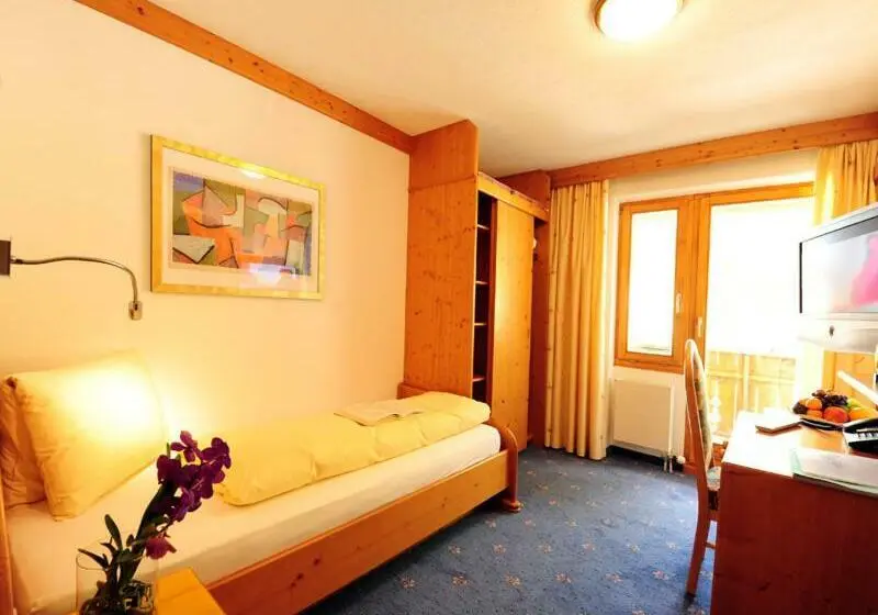 スタンダードシングルルーム, Country Wellnesshotel Bündnerhof