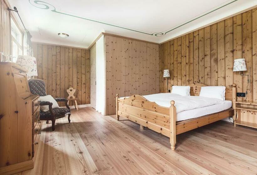 חדר סופריור, Fex