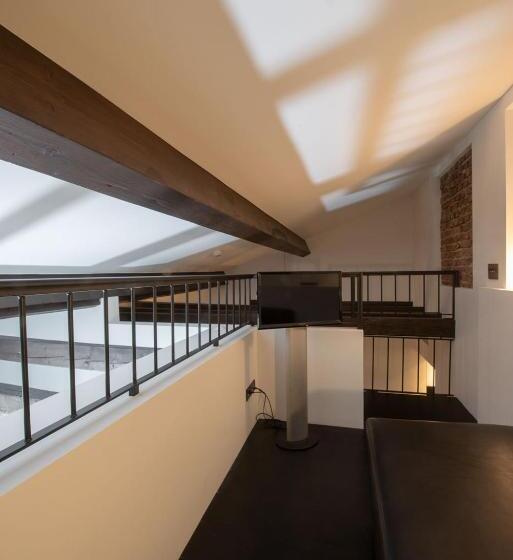 غرفة دوبلكس, Gabbani