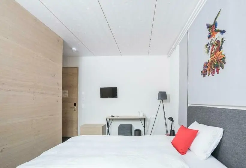 Comfort Yhden Hengen Huone, Greuterhof Islikon