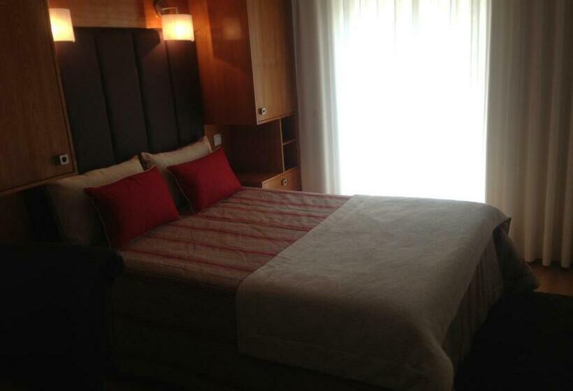 스탠다드 룸, Katia