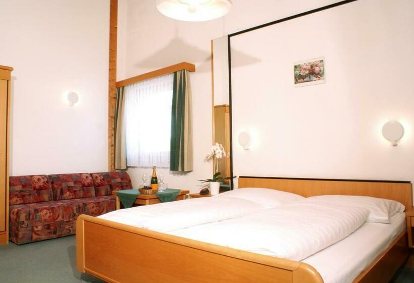 اتاق استاندارد با بالکن, Romantica