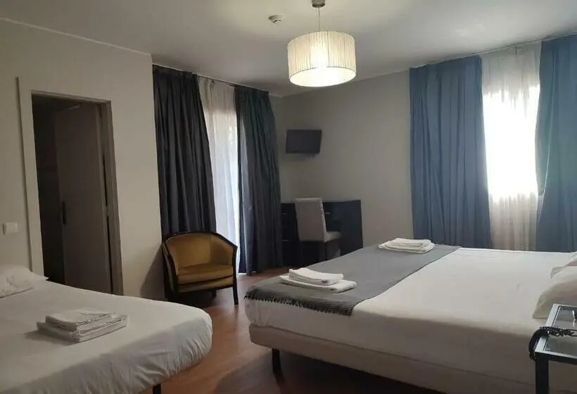 Standard Kolmen Hengen Huone, Vila Hotel By Vimahotels