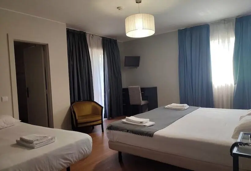 Standard Kolmen Hengen Huone, Vila Hotel By Vimahotels