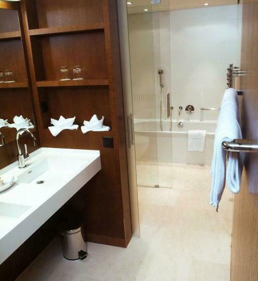 발코니가 있는 스위트, Kurhotel Sonnmatt Luzern