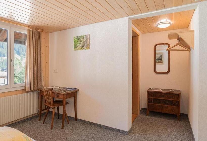 غرفة قياسية, Lehmann's Herberge Hostel