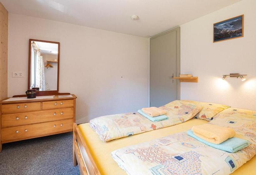 غرفة قياسية مزوَّدة بشُرفة, Lehmann's Herberge Hostel