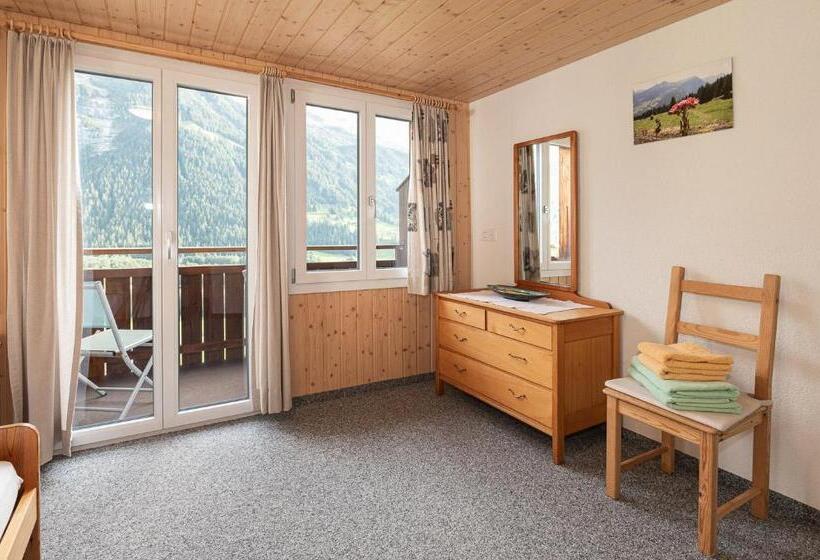 غرفة قياسية ثلاثية مزودة بشرفة, Lehmann's Herberge Hostel