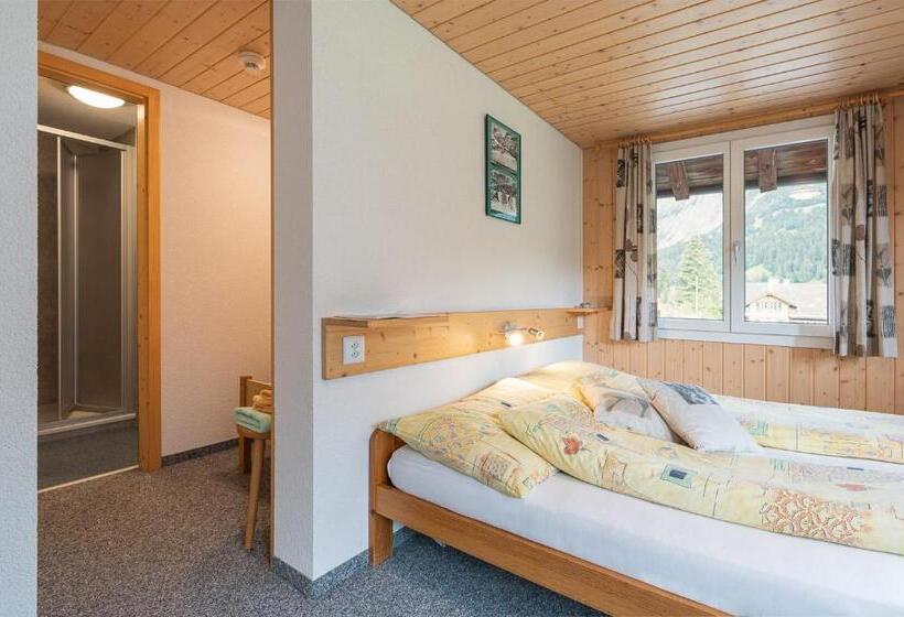 غرفة قياسية ثلاثية مزودة بشرفة, Lehmann's Herberge Hostel