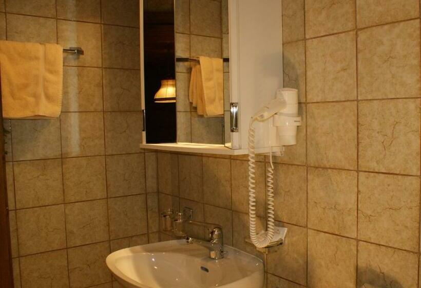 اتاق استاندارد با بالکن, Sonnenhotel Soldanella Sonneck