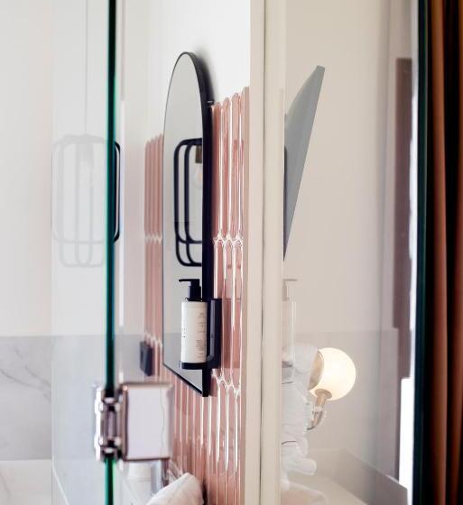 غرفة أساسية, Citrea Santander