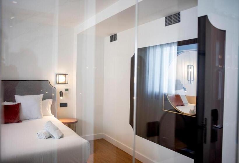 غرفة قياسية, Citrea Santander