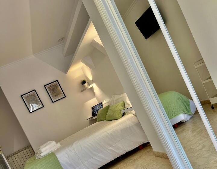 غرفة قياسية, Balnea Baiona