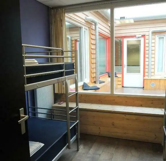 ルームシェアのワンベッド, 3be Backpackers Bed & Breakfast Eindhoven
