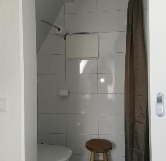 غرفة كومفورت ثلاثية, B&b Bovenweg