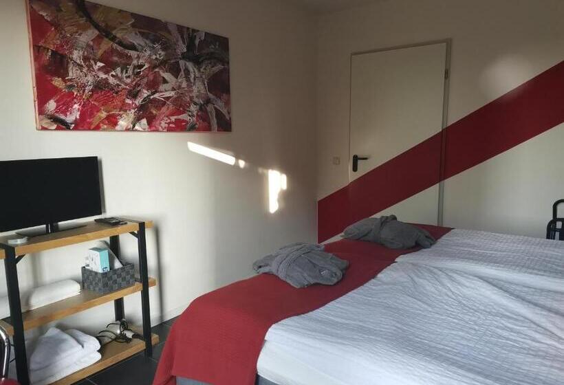 غرفة قياسية مطلّة علي الحديقة, B&b Bovenweg