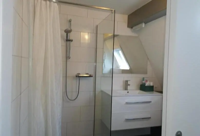 スタンダードシングルルーム, B&b Bovenweg