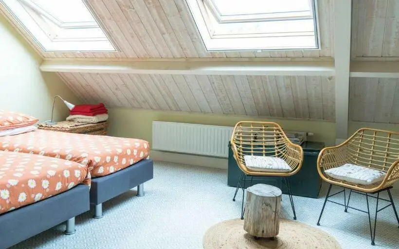 Perhesviitti, B&b De Ouw Skuur
