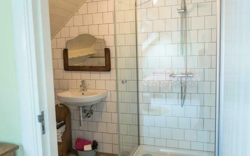 Perhesviitti, B&b De Ouw Skuur