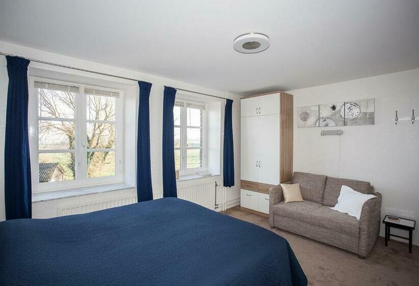 带观景的标准间, B&b Einrade