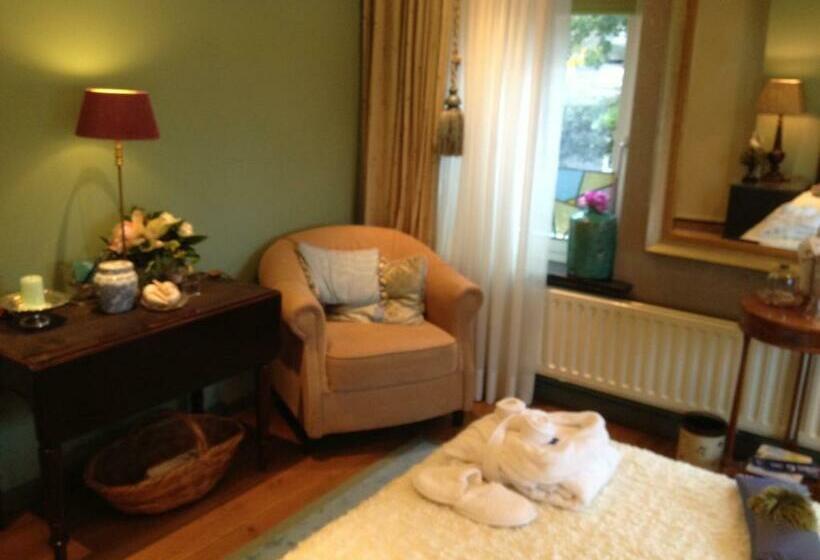 اتاق لوکس, B&b Lux Schijndel