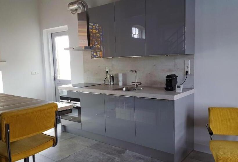 Дом 2 Спальни, B&b Rechthuis Van Zouteveen